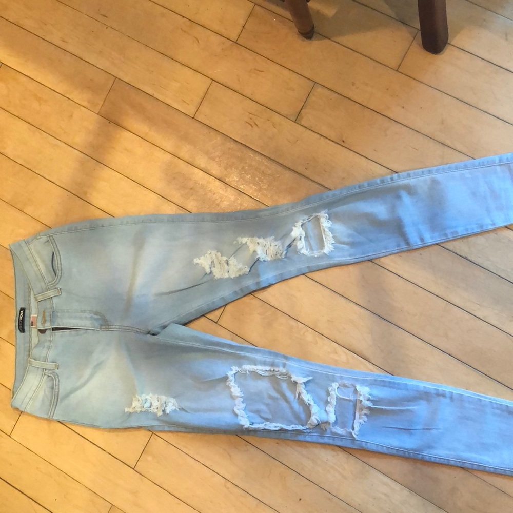 Ripped Jeans